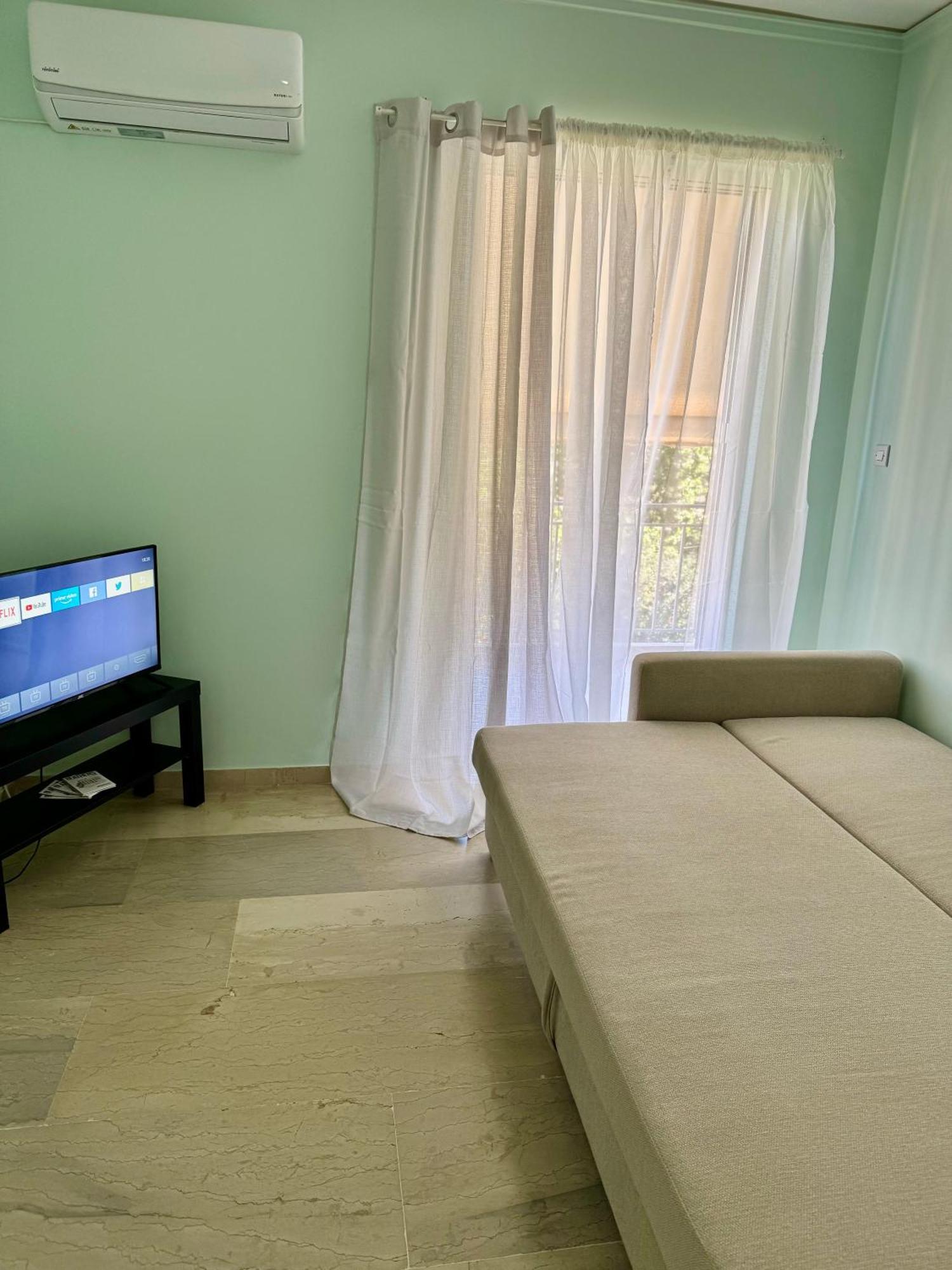 Sun Beach Apartment أنافيسوس المظهر الخارجي الصورة